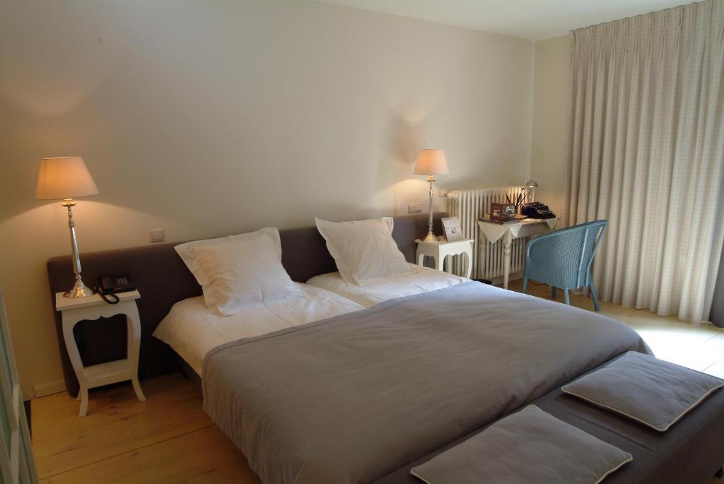 Charmehotel Manoir Ogygia Poperinge Pokoj fotografie