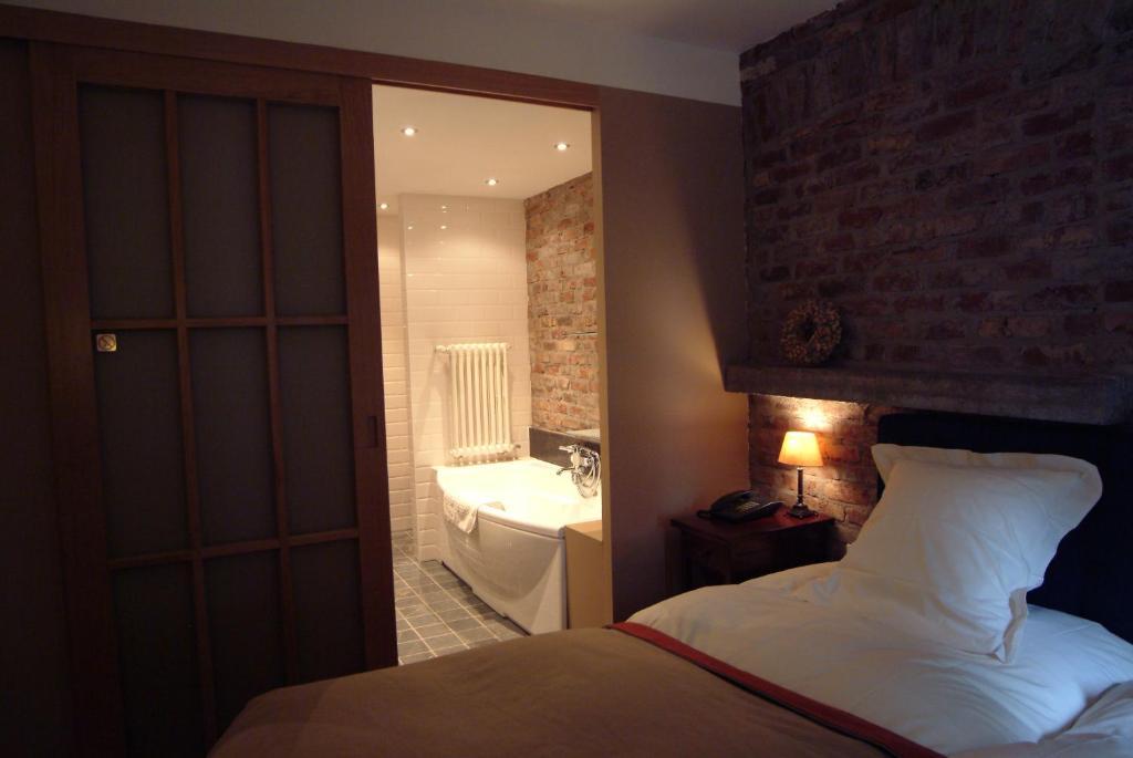 Charmehotel Manoir Ogygia Poperinge Pokoj fotografie