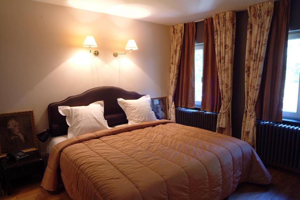 Charmehotel Manoir Ogygia Poperinge Pokoj fotografie